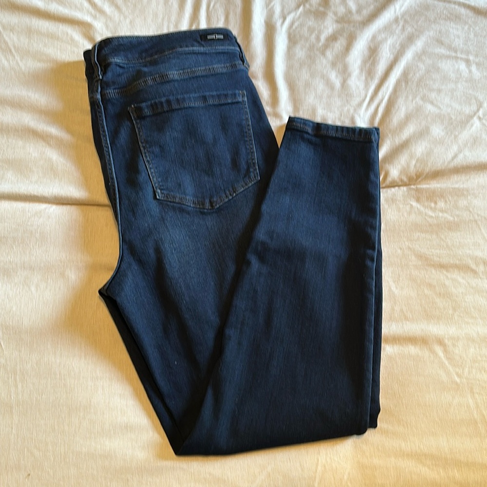 Super Comfy Skinny Jeans!
